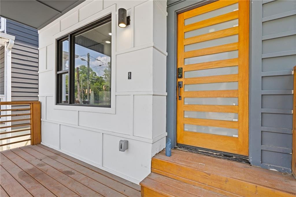 906 McDaniel Street
