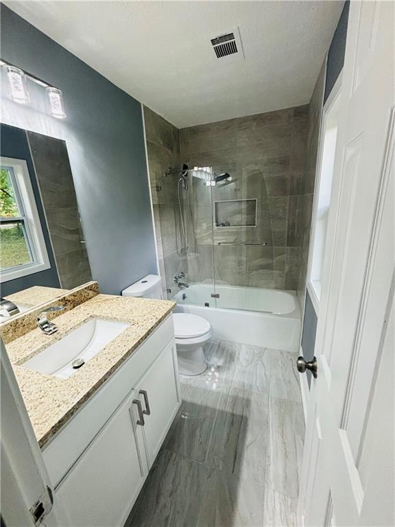 6832 Shangrila Way, Riverdale, Georgia image 7