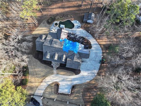 2135 Clay Drive Sandy Springs GA 30350