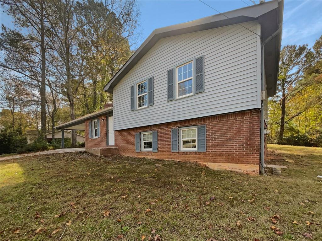 3 bedroom 2 bathroom home in Carroll County sits on a private lot w/ a basement providing options
for space, including two bonus rooms. 2 car covered carport w/ additional parking pad