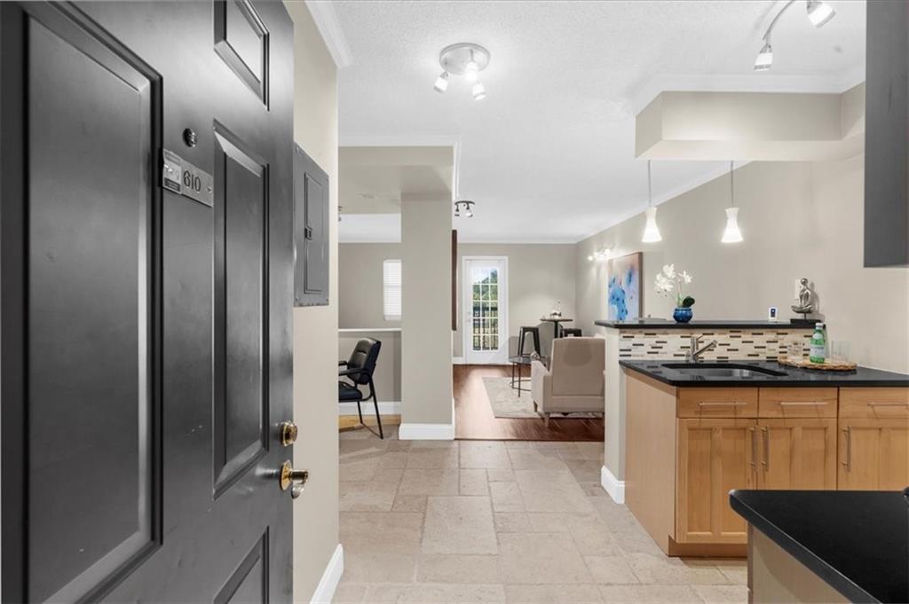 795 Hammond Drive 610