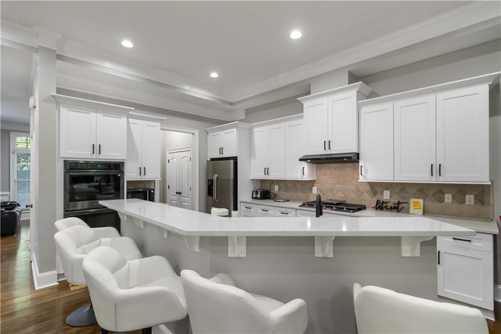 4280 Kingston Gate Cove