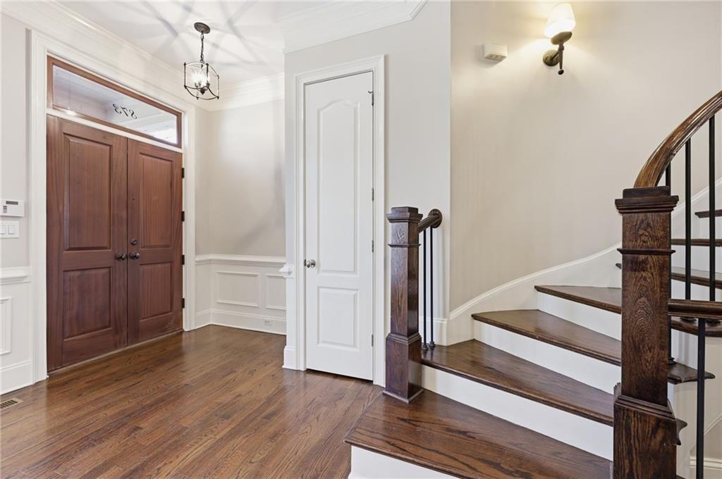 873 Inman Village Parkway NE