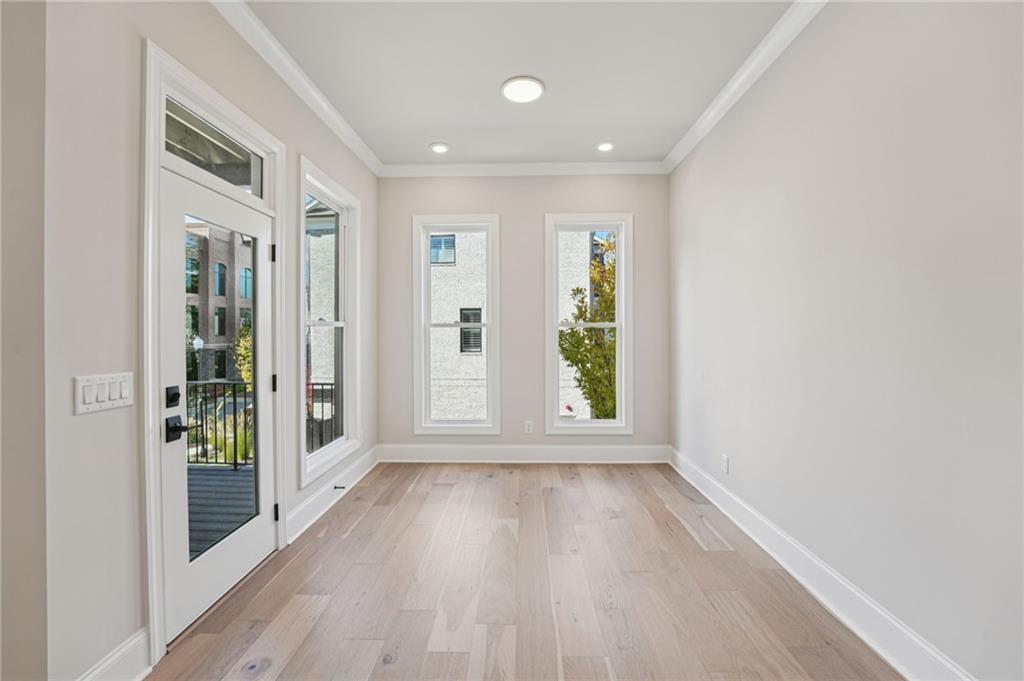 Towns on Thompson - Residential