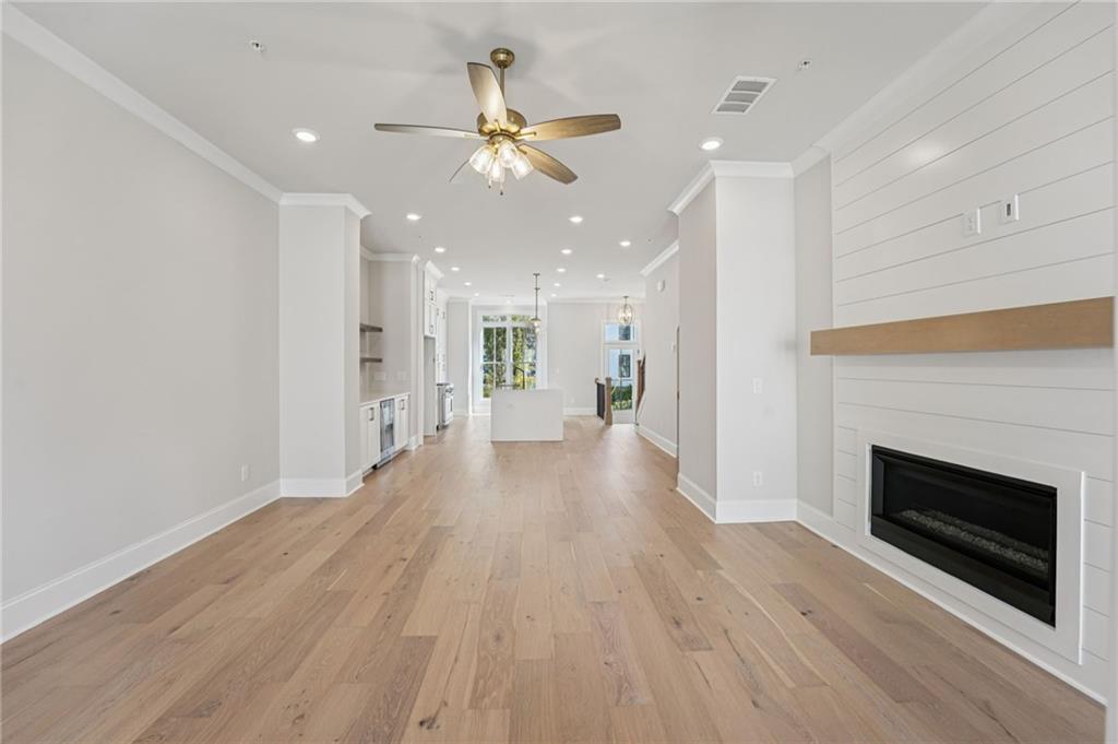 Towns on Thompson - Residential