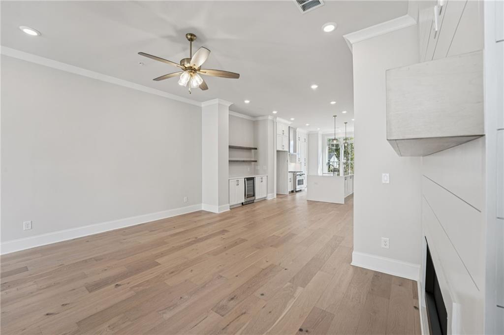 Towns on Thompson - Residential