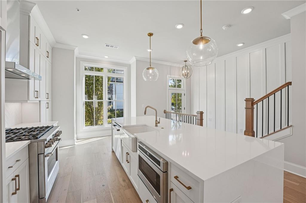 Towns on Thompson - Residential