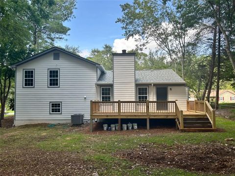 A home in Powder Springs