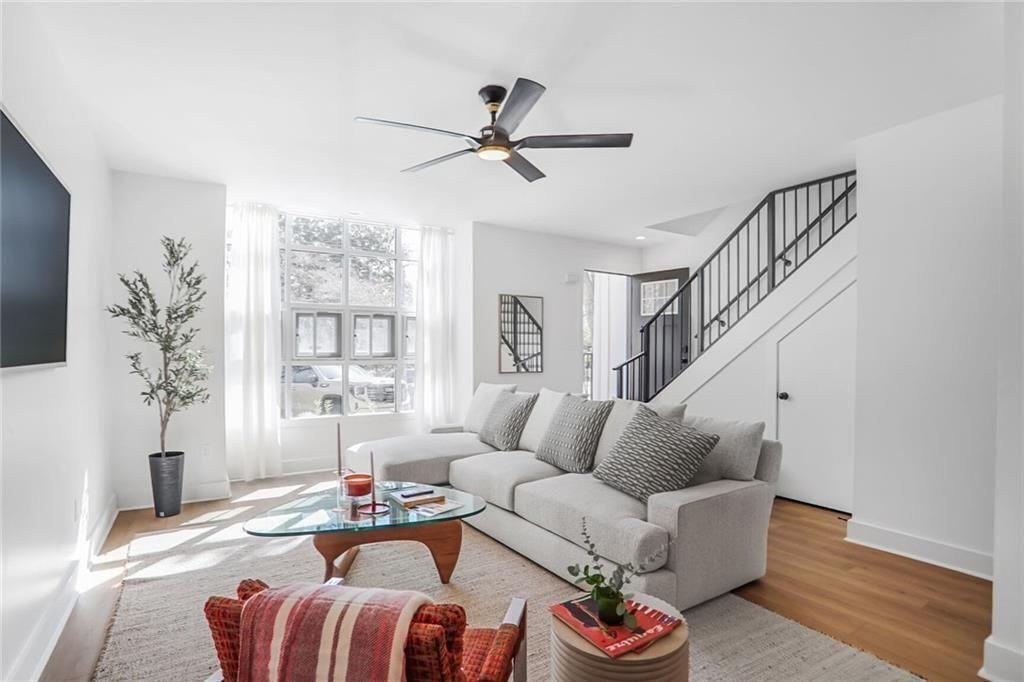 1210 Cleburne Avenue NE