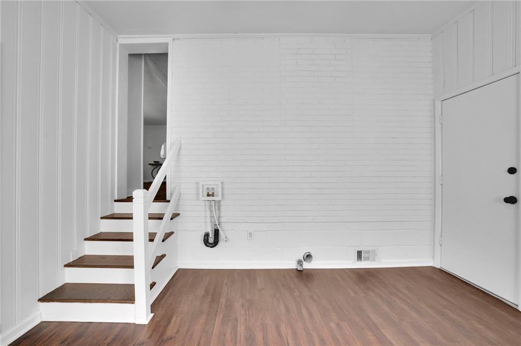 Power Ferry Hills - Residential