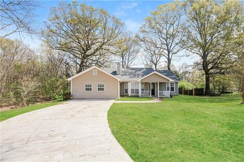 Homes For Sale - 90 Lazy Hollow Lane<br/> Covington, GA 30016