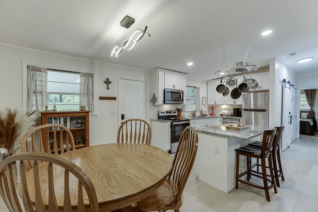 2386 Rock Maple Drive, Braselton, Georgia image 8