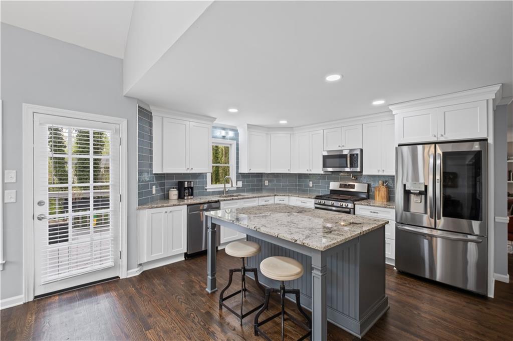 5067 Verbena Drive, Acworth, Georgia image 6