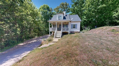 Homes For Sale - 39 Sarahs Hollow Drive<br/> Rockmart, GA 30153