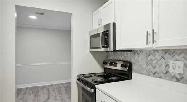 100 PINHURST DR # 1131L, ATLANTA, GA 30339 - Image 024e8d9473f2a69bb6a90cce882f68d3/3857506689
