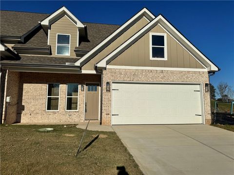 A home in Dahlonega