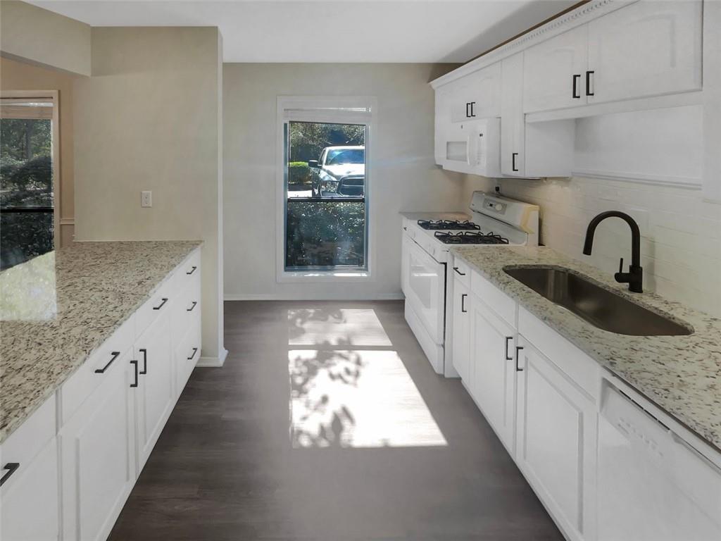 1405 CUMBERLAND Court SE