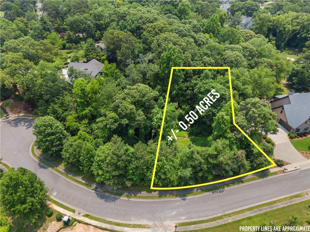 1748 Oak Tree Hollow
