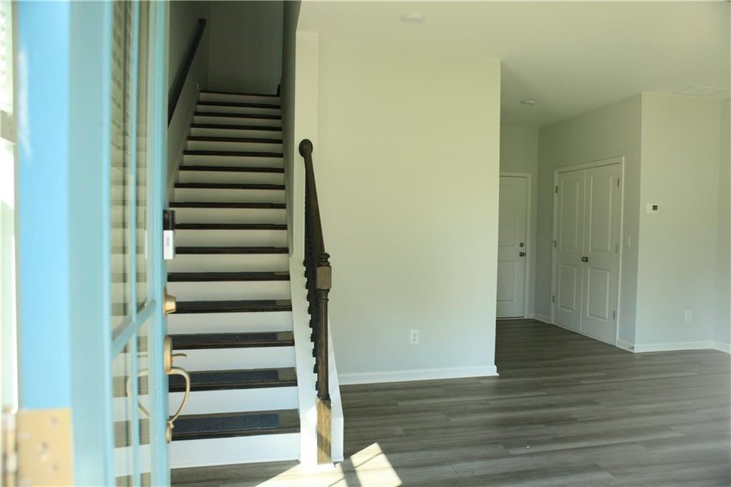 2200 Whistler Way NE
