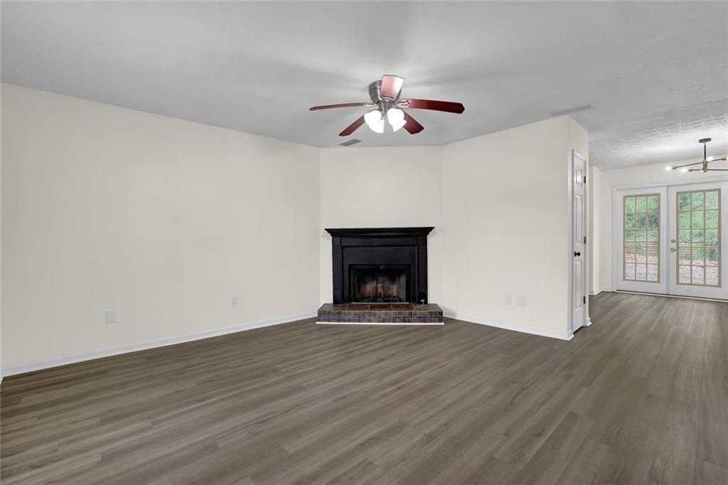 1557 Springleaf Court SE