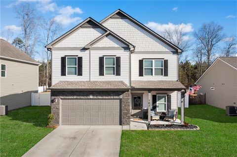 Homes For Sale - 102 Royal Oak Drive<br/> Rome, GA 30165