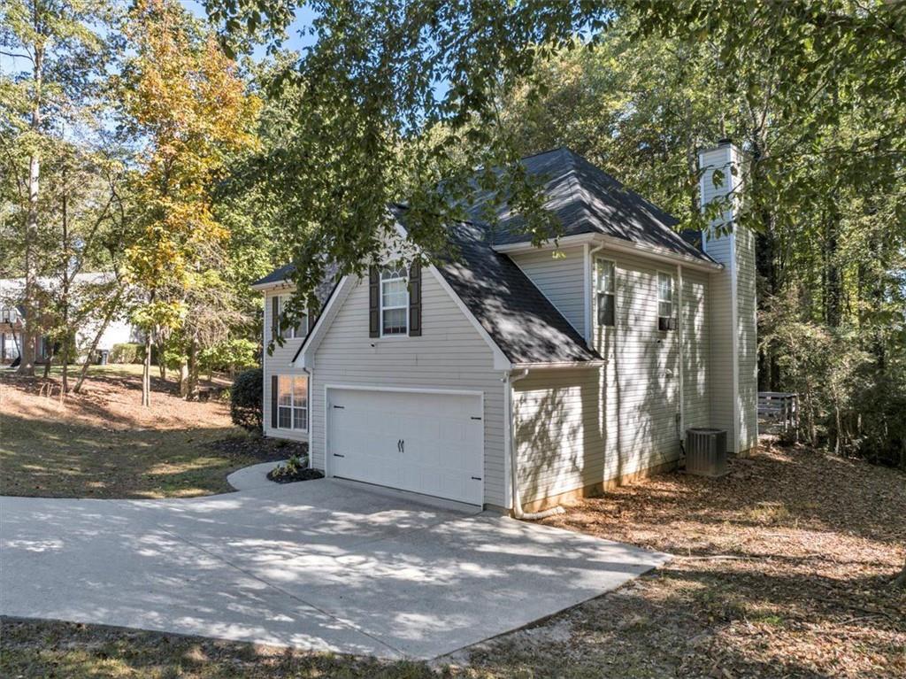 2485 Hamilton Parc Lane