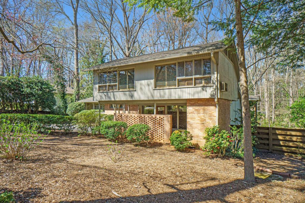2124 Azalea Circle, Decatur, Georgia image 4