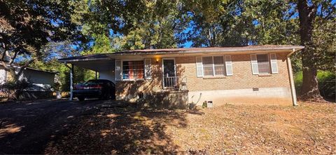 2616 Farn Drive Ellenwood GA 30294