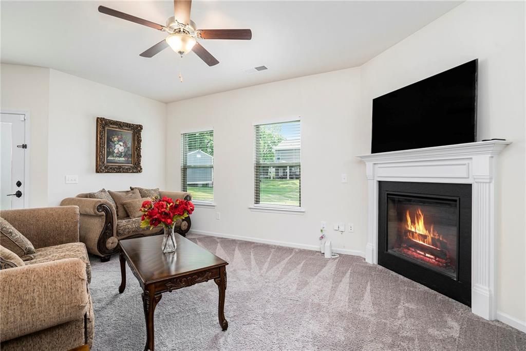 Photo of 113 Waterside Drive, Calhoun, GA 30701 (MLS # 7685495)