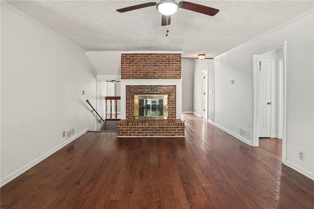 2080 Castle Lake Drive