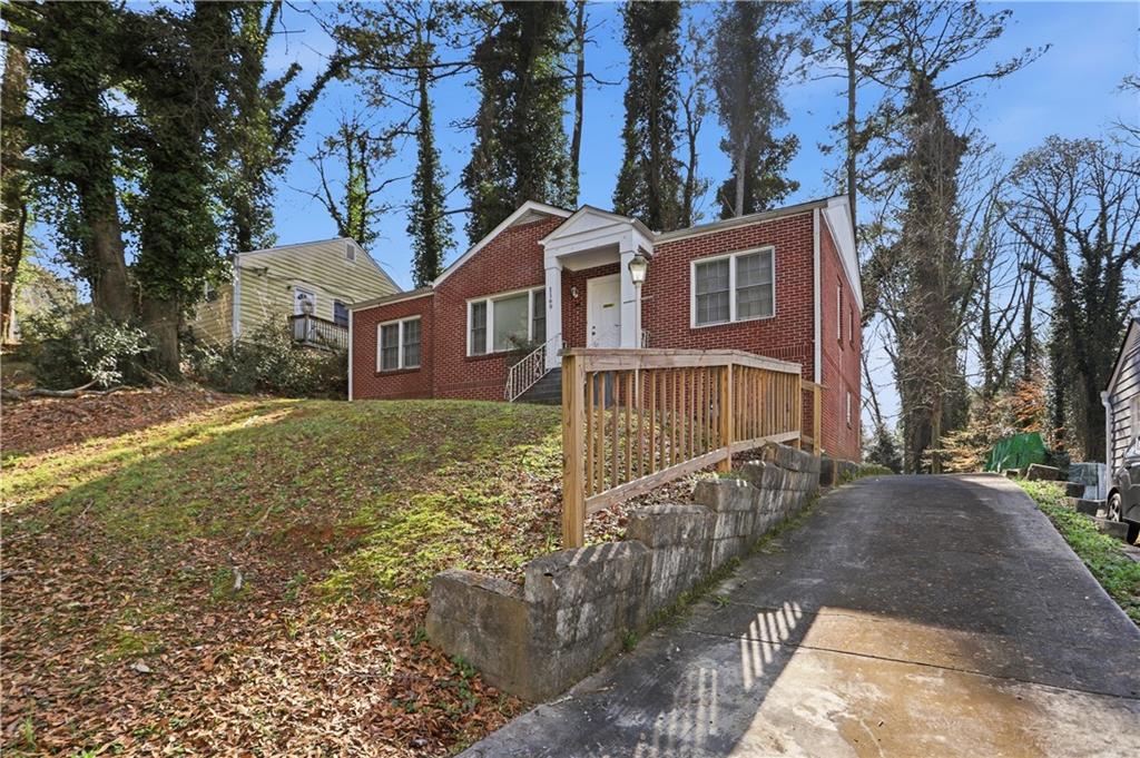 1169 Eastridge Road SW