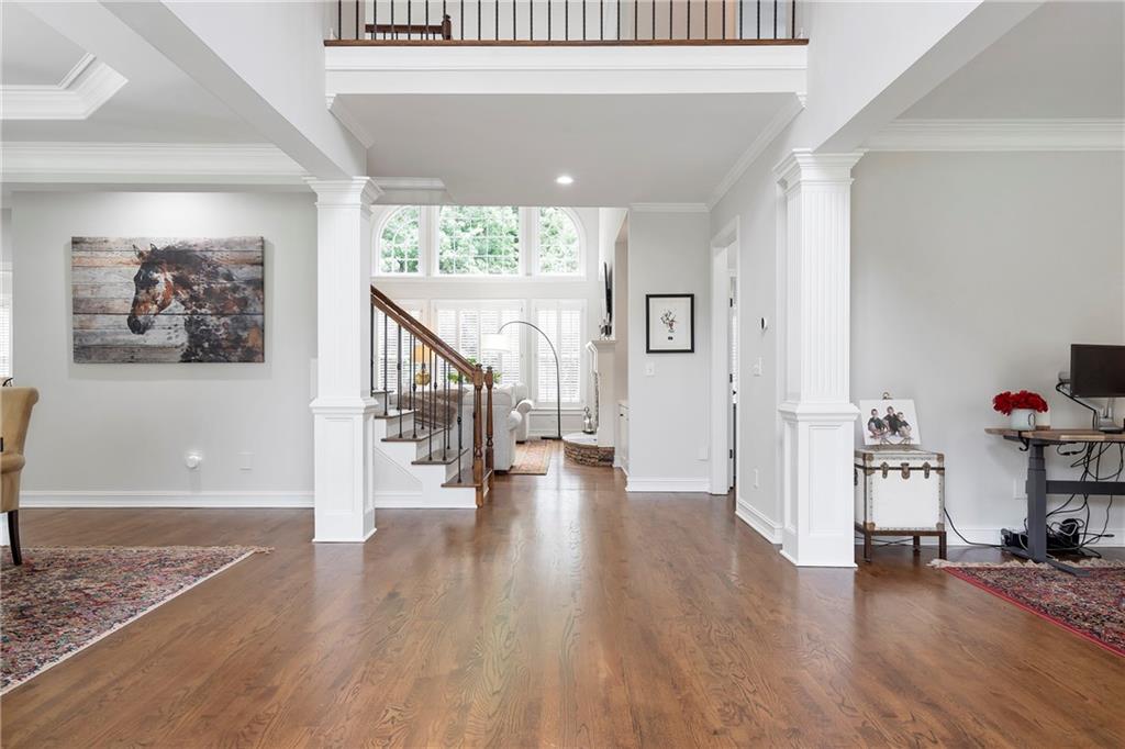 6215 Deerwoods Trail