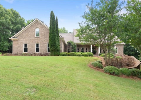 Homes For Sale - 1178 Antrim Glen Drive<br/> Jackson County, Hoschton, GA 30548