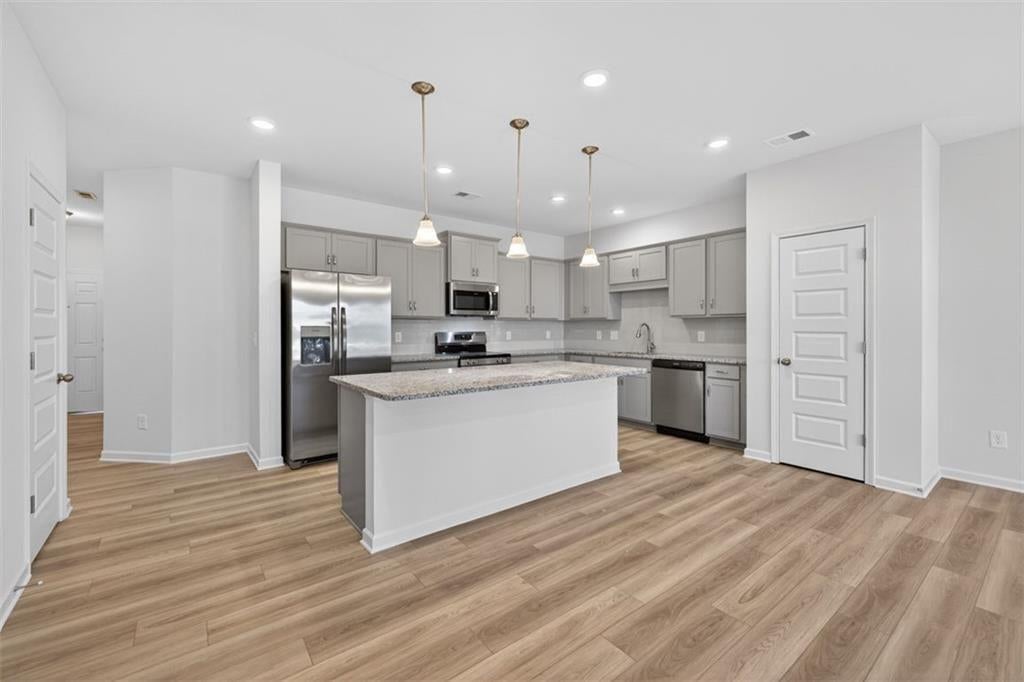 323 Caroline Place 174
