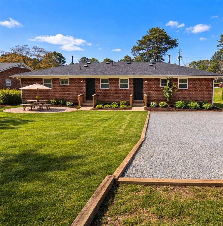 2877 Whispering Hills Drive