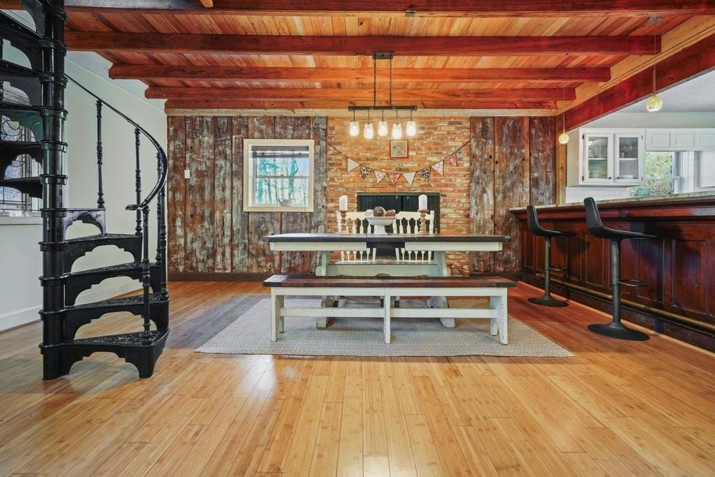 109 Mountain Park Road