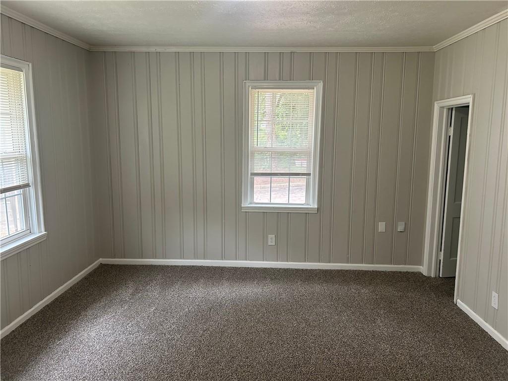 2076 Garden Circle