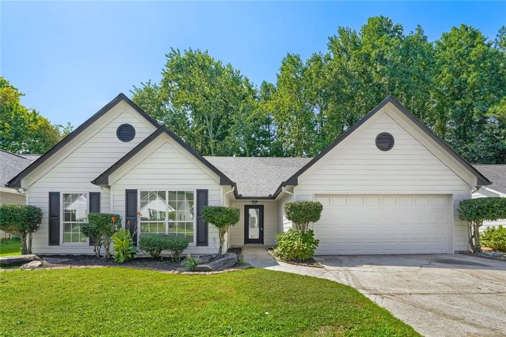 1090 Avalon Drive