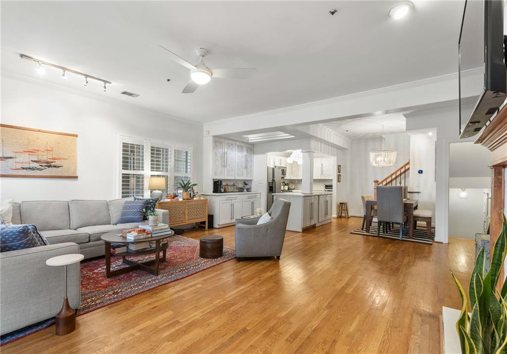 1307 Stillwood Chase NE