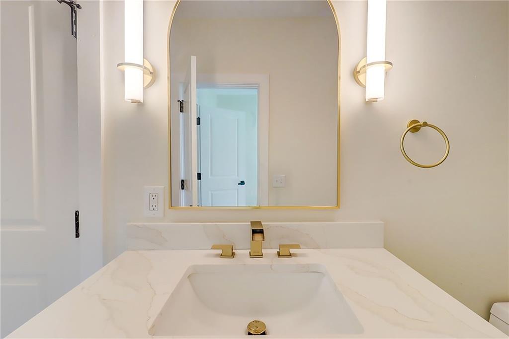 1456 S Gordon Street, Atlanta, Georgia image 33