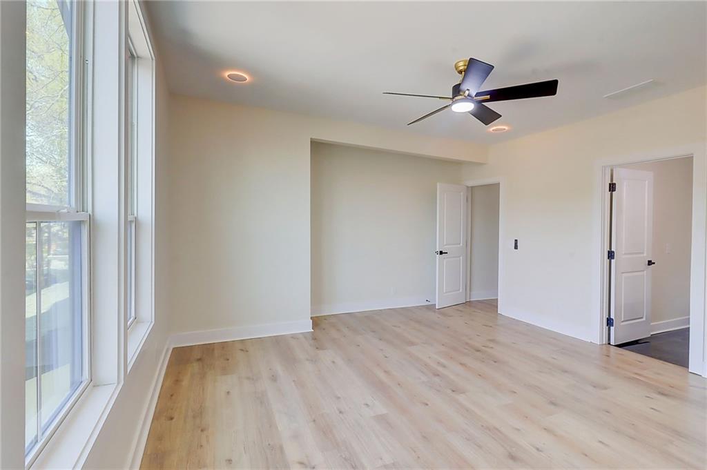 1456 S Gordon Street, Atlanta, Georgia image 37