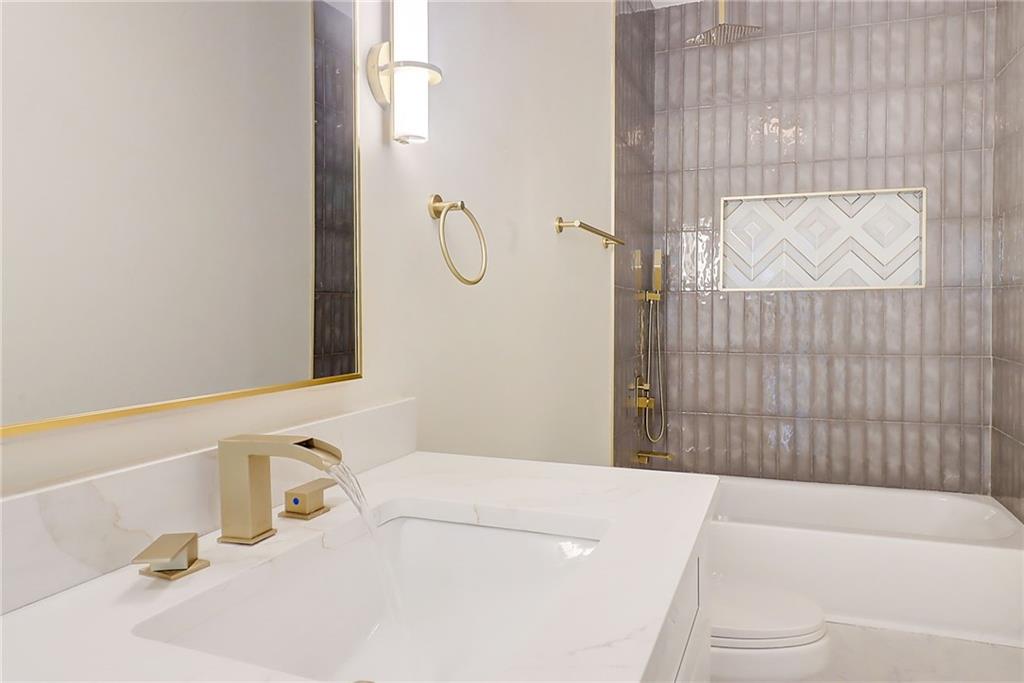 1456 S Gordon Street, Atlanta, Georgia image 35