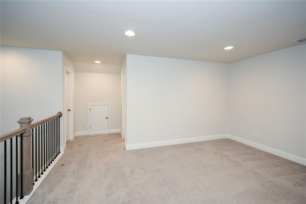 ADDISON POINT - Residential