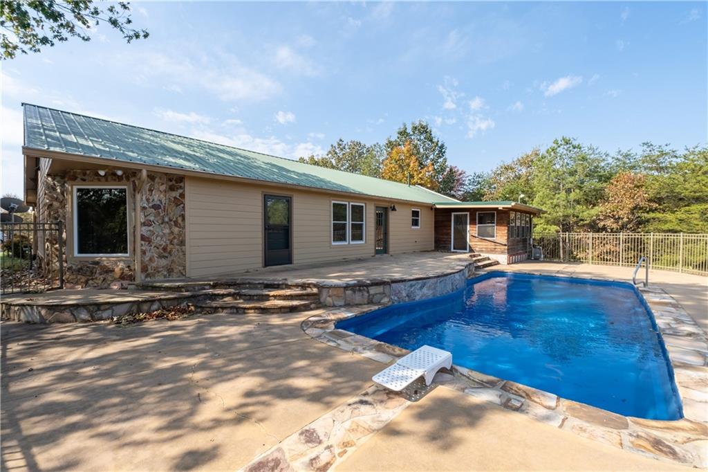 Acreage - Residential