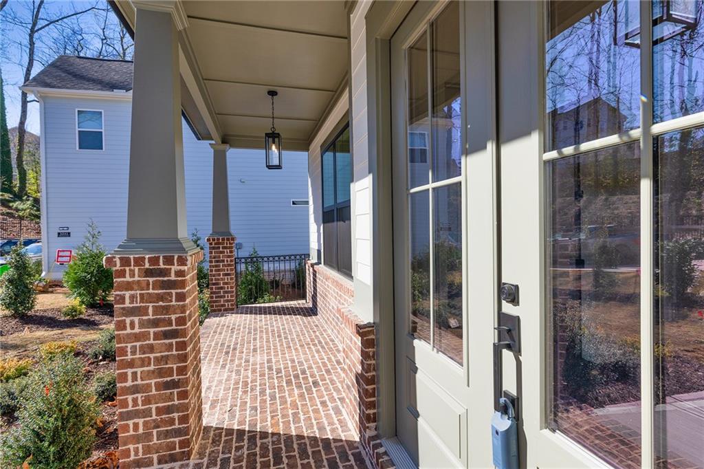 3255 HILLTOP Circle