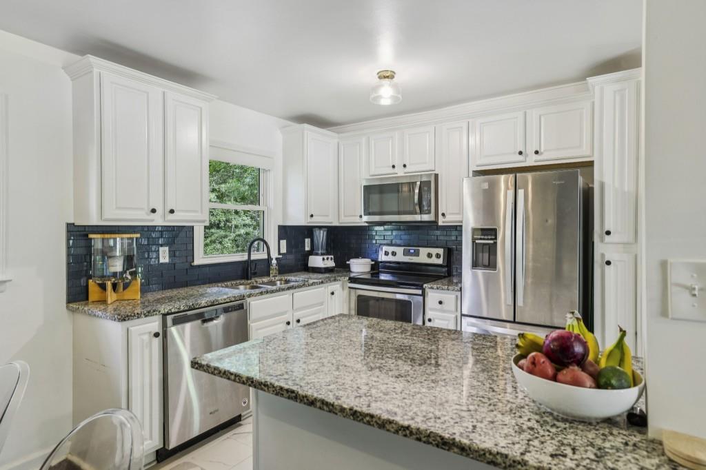 3453 Tulip Drive