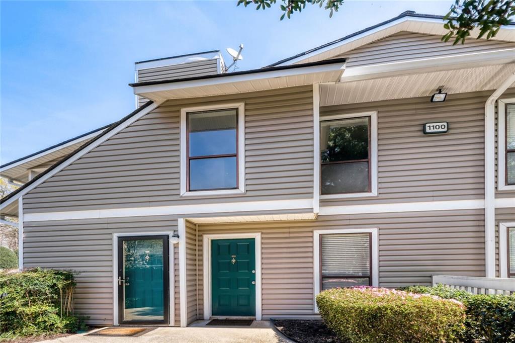 1107 Wynnes Ridge Circle SE