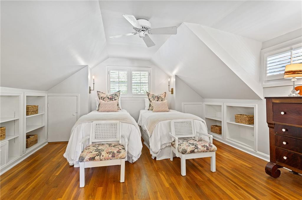 Ridgewood Heights - Residential