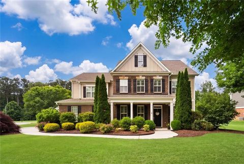 Homes For Sale - 2350 Fulton Circle<br/> Acworth, GA 30101