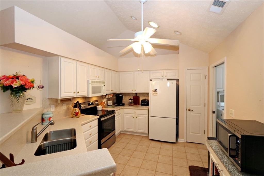 3787 Vineyards Lake Circle #21, Kennesaw, Georgia image 11